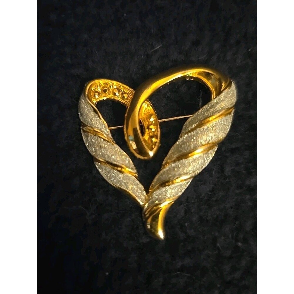 Gold Tone Sparkly Heart Brooch